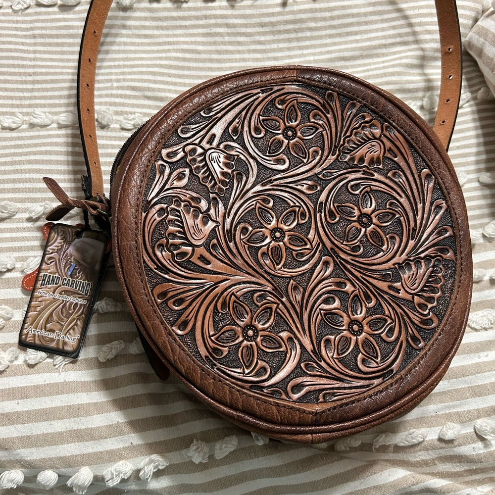 NWT American Darling Canteen Crossbody